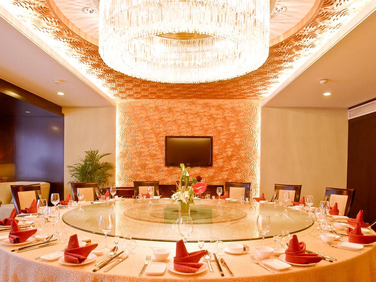 Wuhu Xingbai Jinling Hotel Buitenkant foto